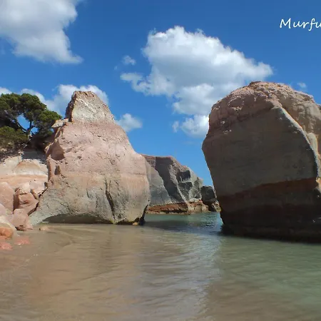 Paola 3* Carloforte (Isola di San Pietro)