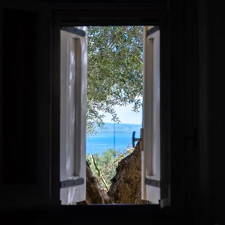 Paola Ξενοδοχείο