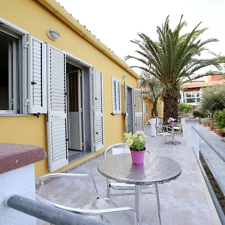 Hotell Paola 3*