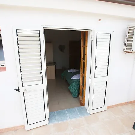 Paola Hotel Carloforte (Isola di San Pietro)