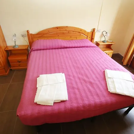 Paola Hotel Carloforte (Isola di San Pietro)